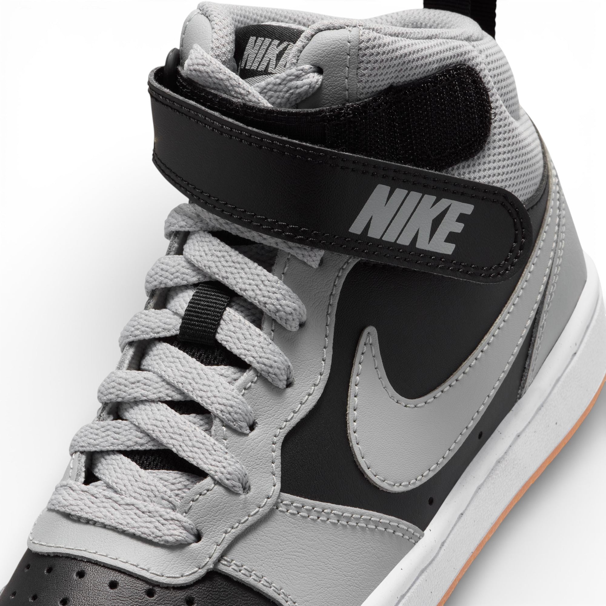 Nike boys' shoes (Junior) - COURT MID BOROUGH 2