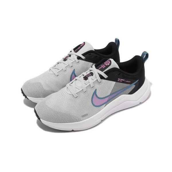 Souliers sports pour femmes - Nike DOWNSHIFTER 12