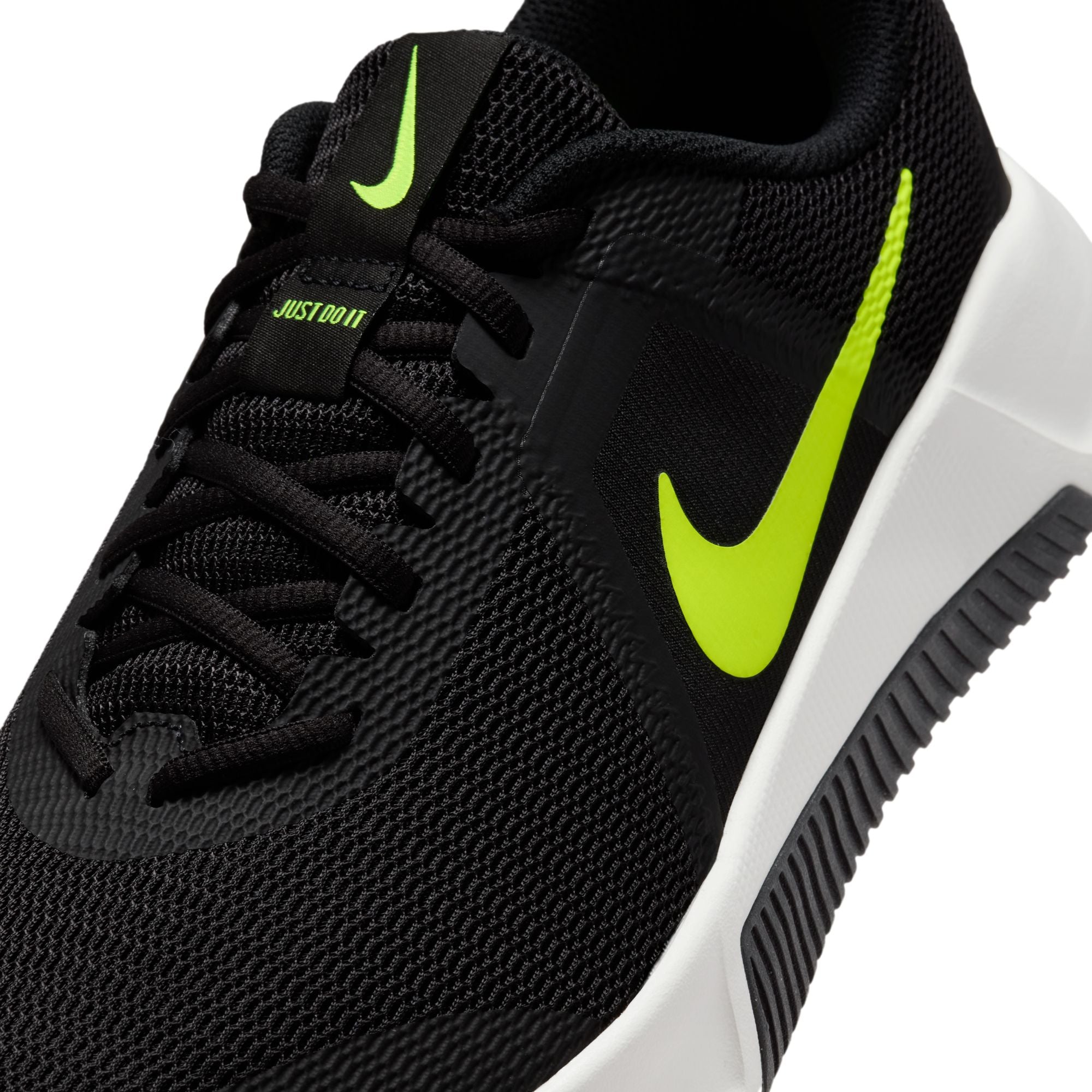 Souliers sport Nike pour hommes - MC TRAINER 3