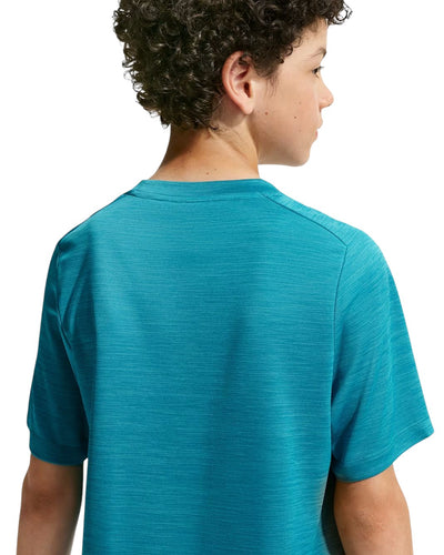 T-shirt Nike Multi turquoise pour enfants, vue de dos de l'épaule et de la manche