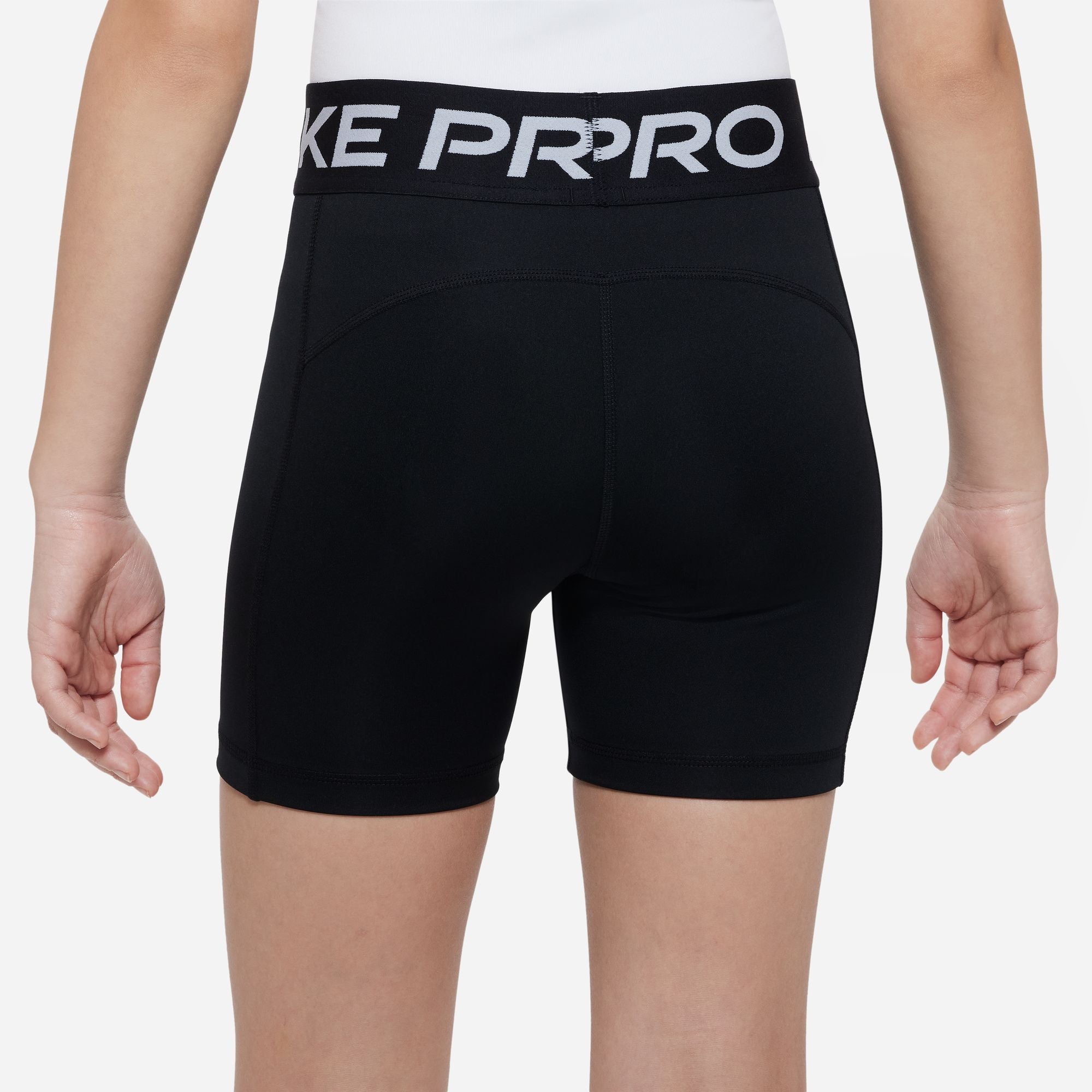 Girls’ Nike shorts - PRO 5"