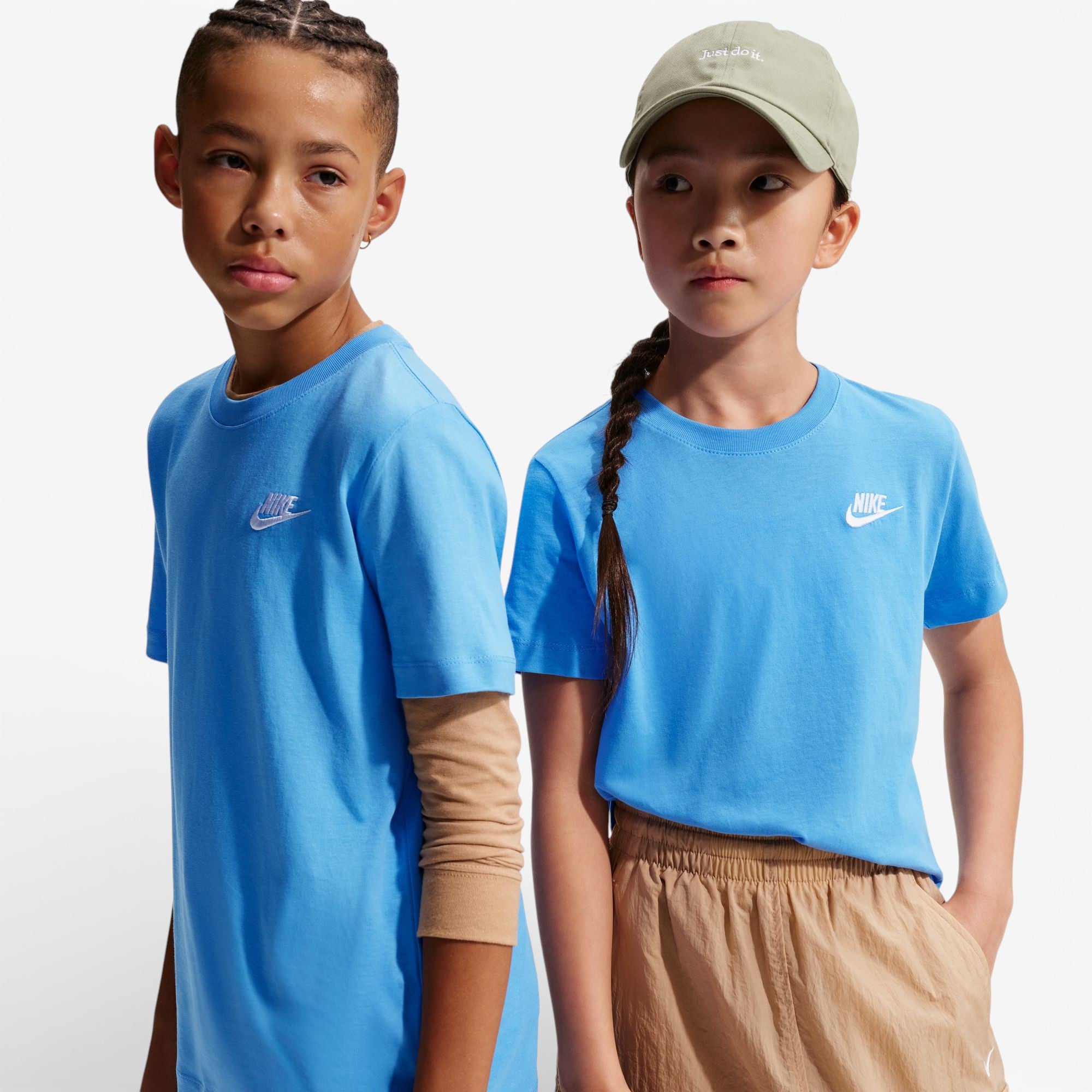 T-shirt Nike Dri-FIT pour enfants - LOGO BRODÉ