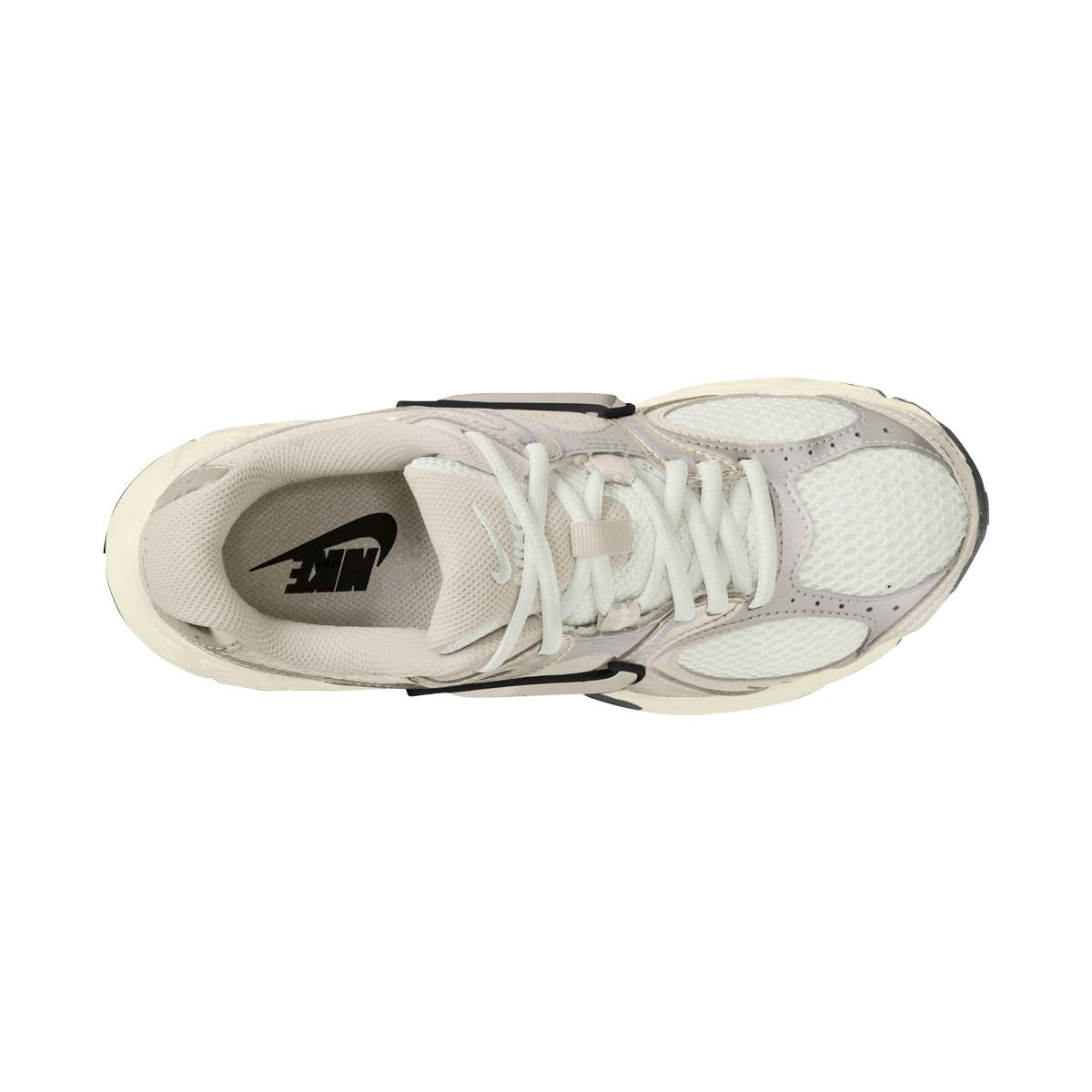 Souliers Nike pour femmes - V5 RNR