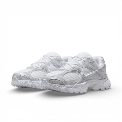 Souliers Nike pour femmes - V5 RNR