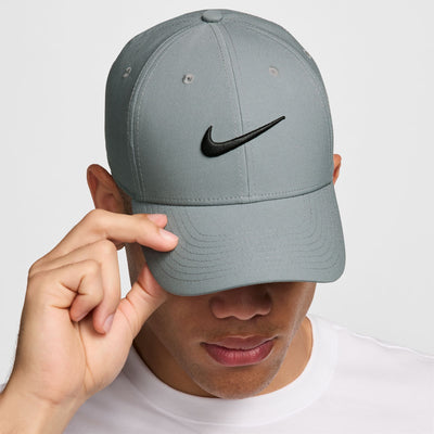 Casquette de golf Nike pour adultes - STRUCTURED SWOOSH CAP
