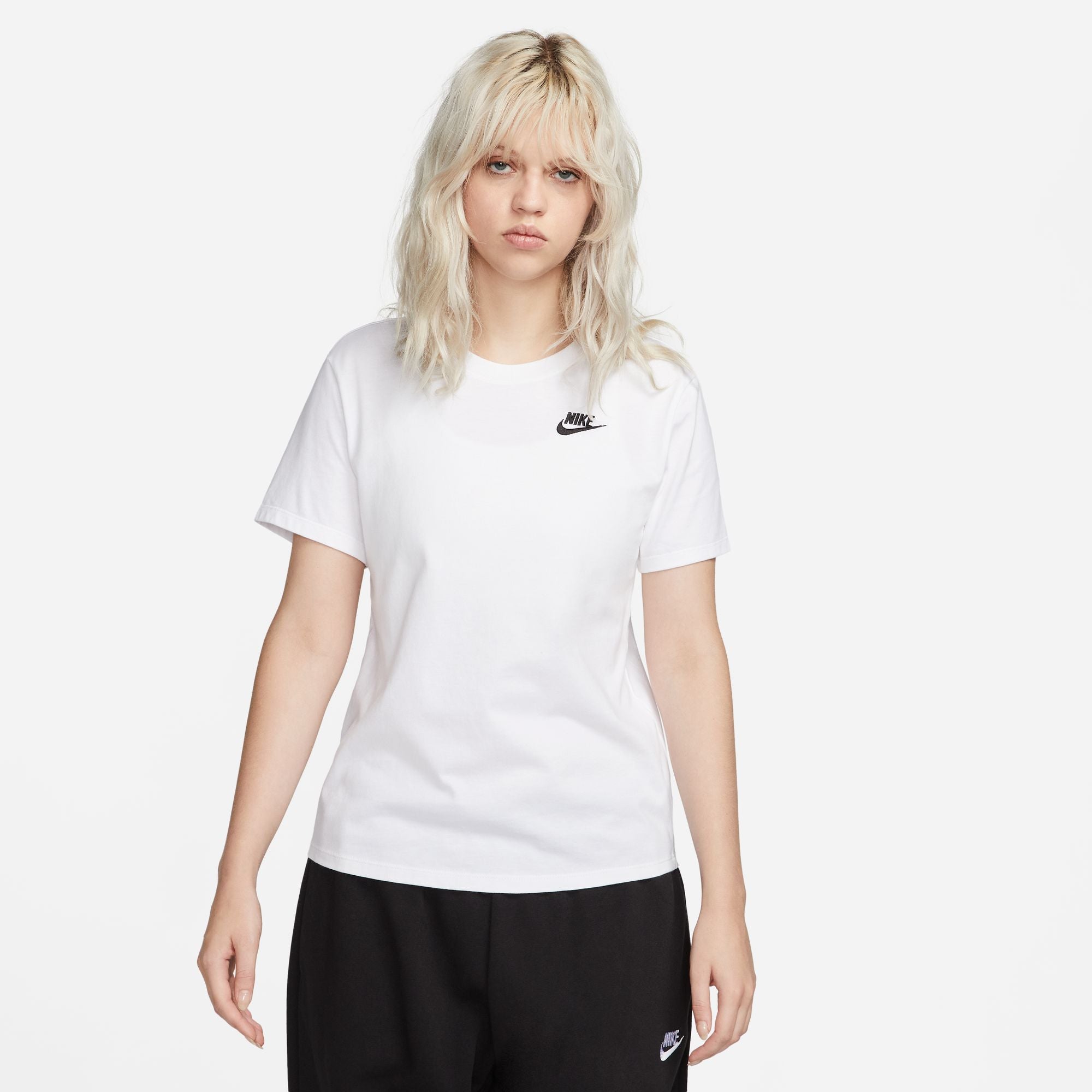 T-shirt Nike pour femmes - WOMEN'S T-SHIRT