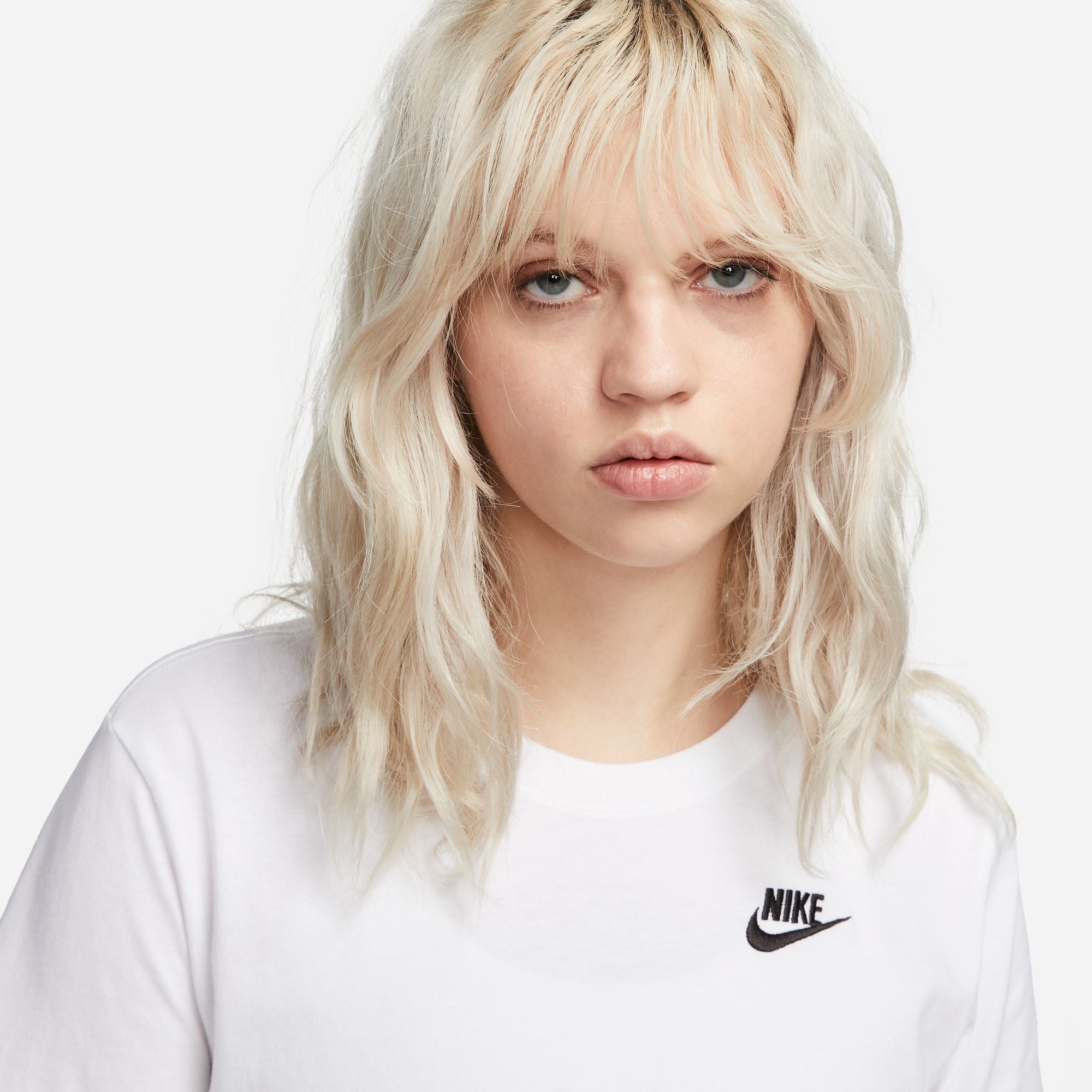T-shirt Nike pour femmes - WOMEN'S T-SHIRT