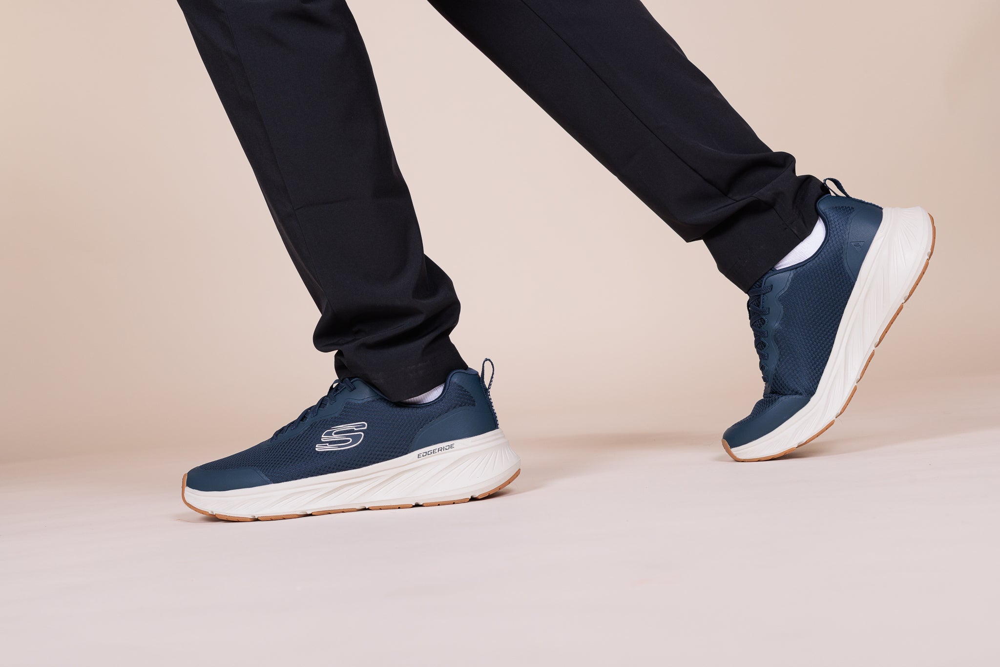 Souliers pour hommes Skechers - EDGERIDE SLIP-ON
