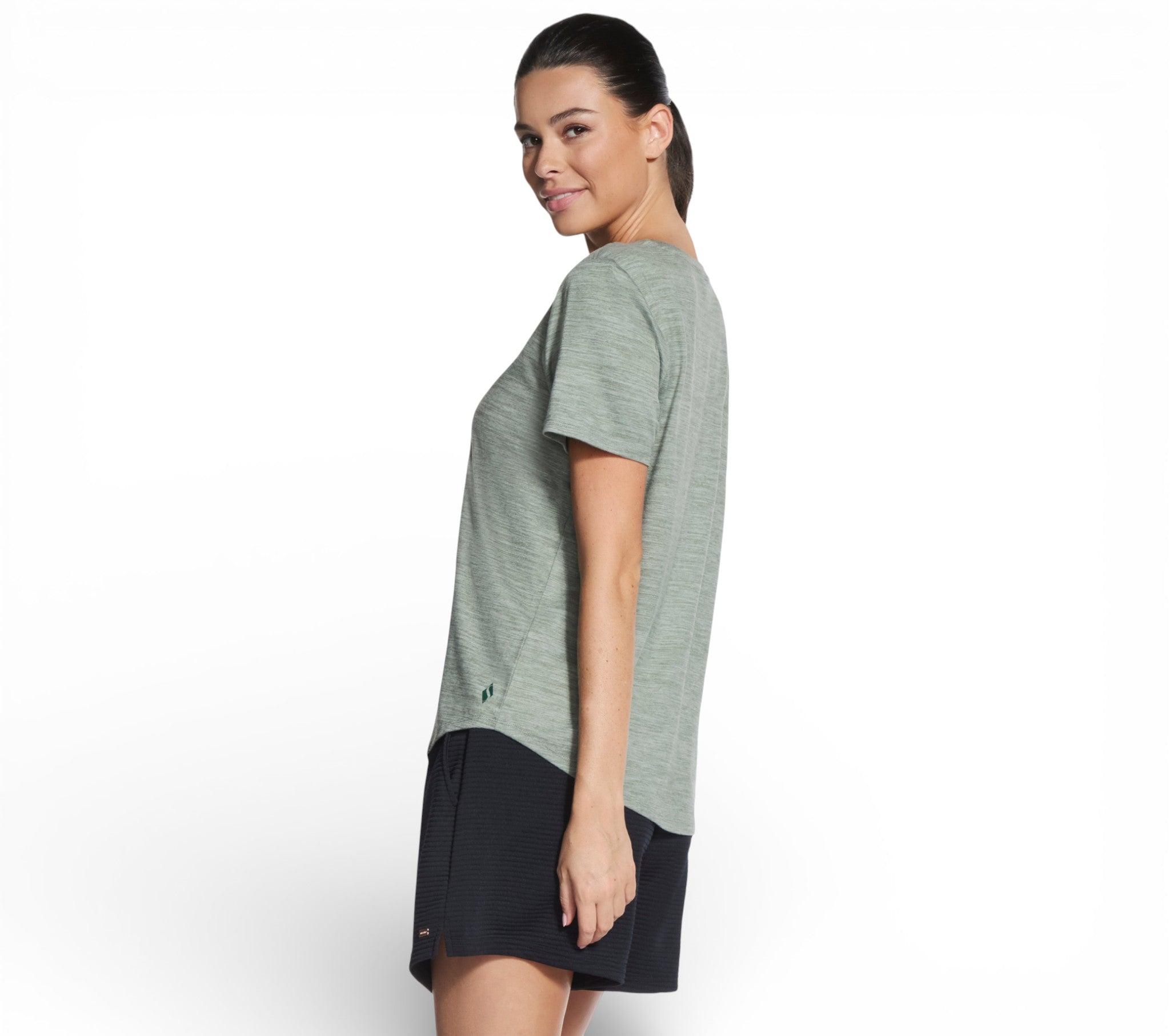 T-shirt Skechers pour femmes  - GO DRI SWIFT TEE