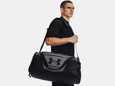 Under Armour sports bag - UNDENIABLE M
